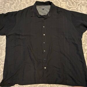Van Heusen Men's Black Casual Button-Down Shirt